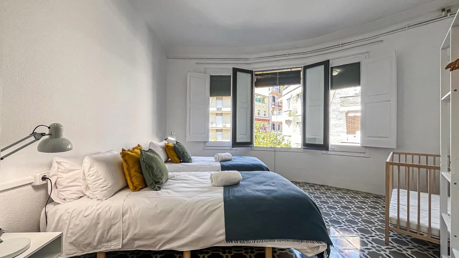 Cycle Haven Apt In Girona Center 0*,